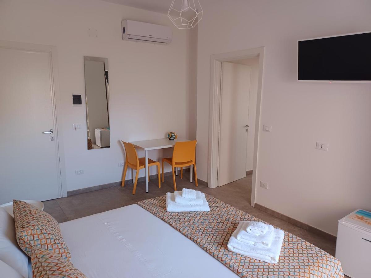 House Salento Central Rooms Torre San Giovanni Exterior foto